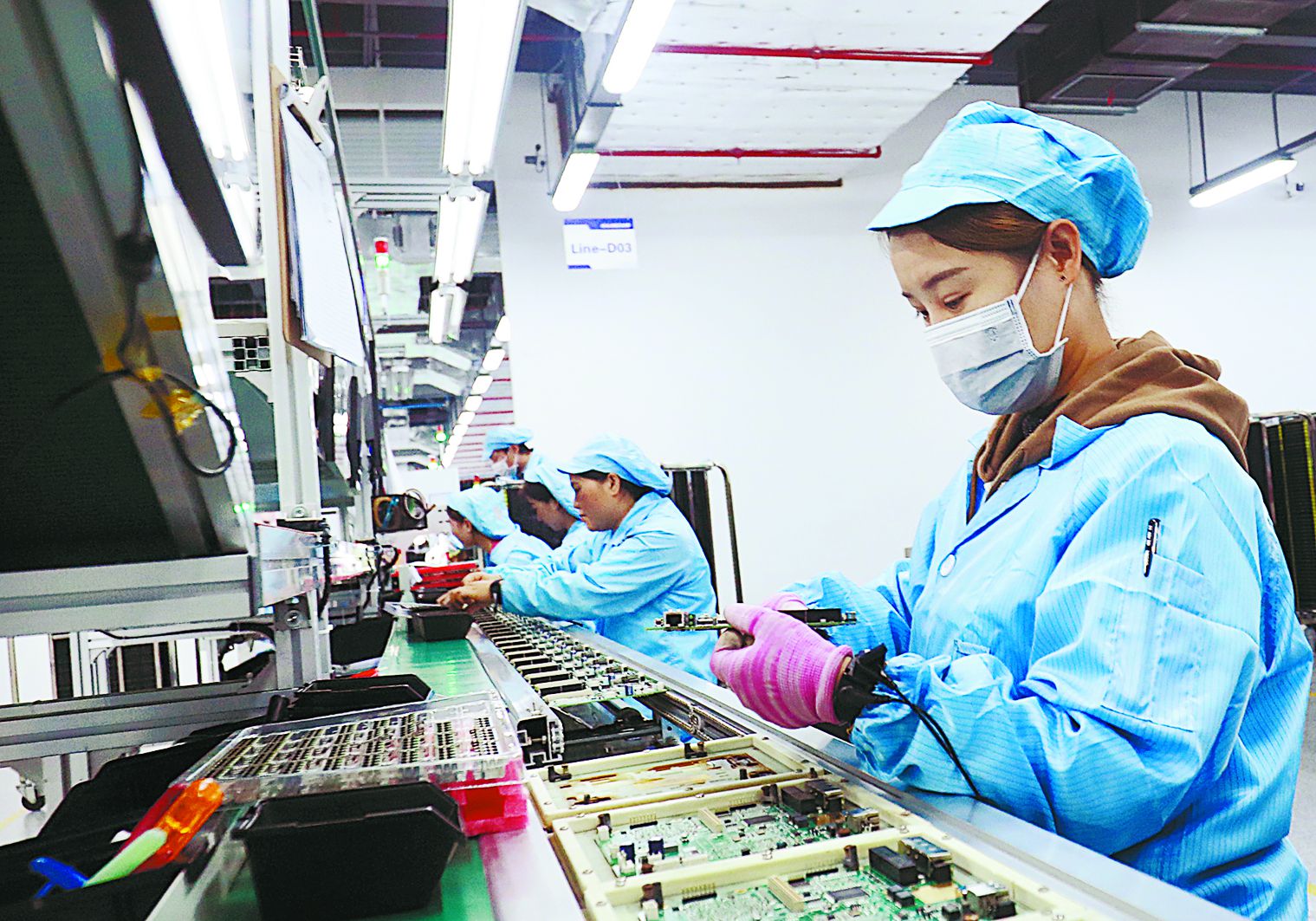 智能工厂助力通讯设备制造效能提升